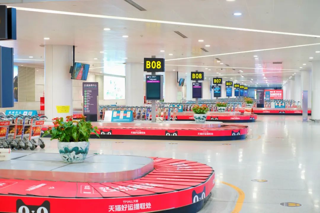 深圳连锁品牌设计杭州萧山机场，“好运气”传送带